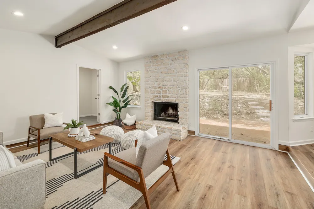 8304 Moccasin Path Austin, TX 78736