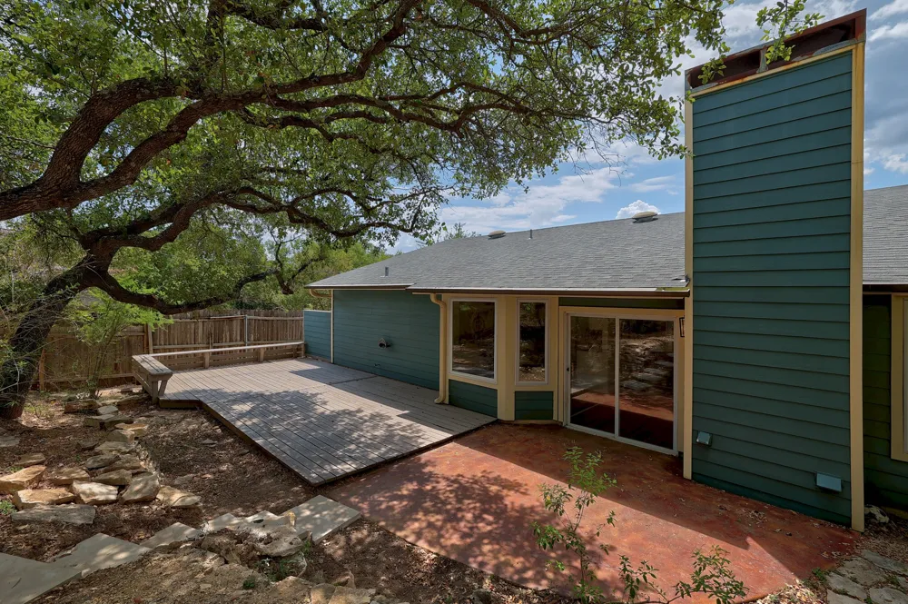 8304 Moccasin Path Austin, TX 78736