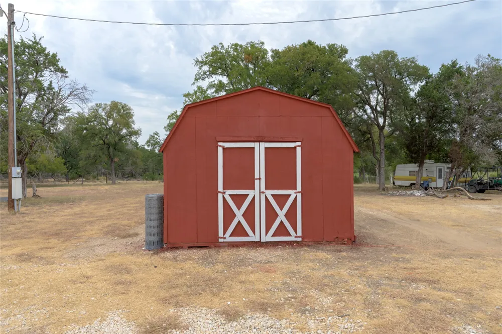 1100 Ramms Drive Florence, TX 76527