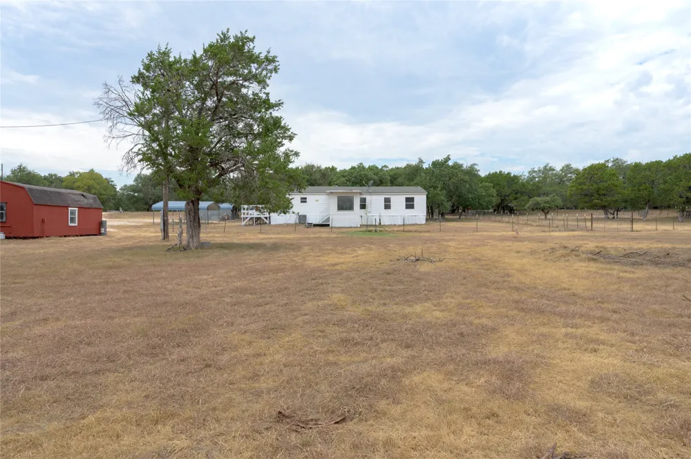 1100 Ramms Drive Florence, TX 76527