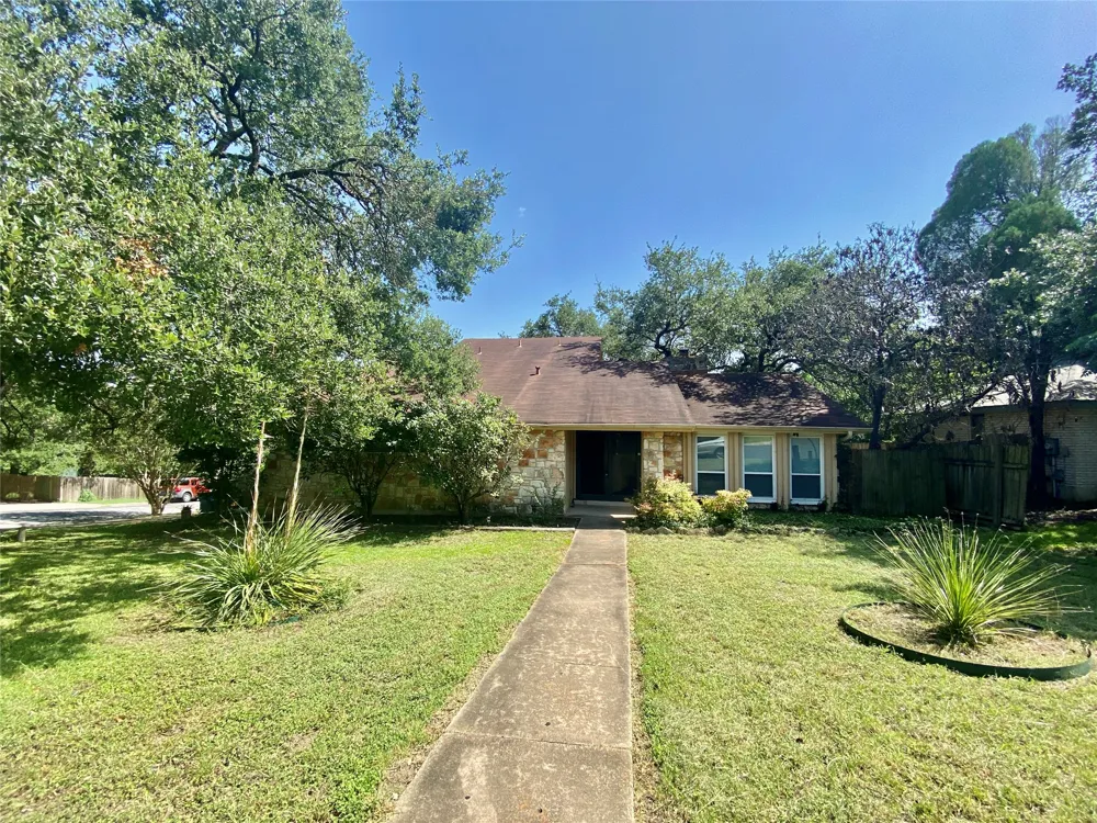 7219 Scenic Brook Drive Austin, TX 78736