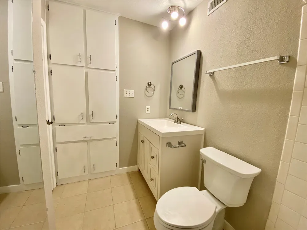 7219 Scenic Brook Drive Austin, TX 78736