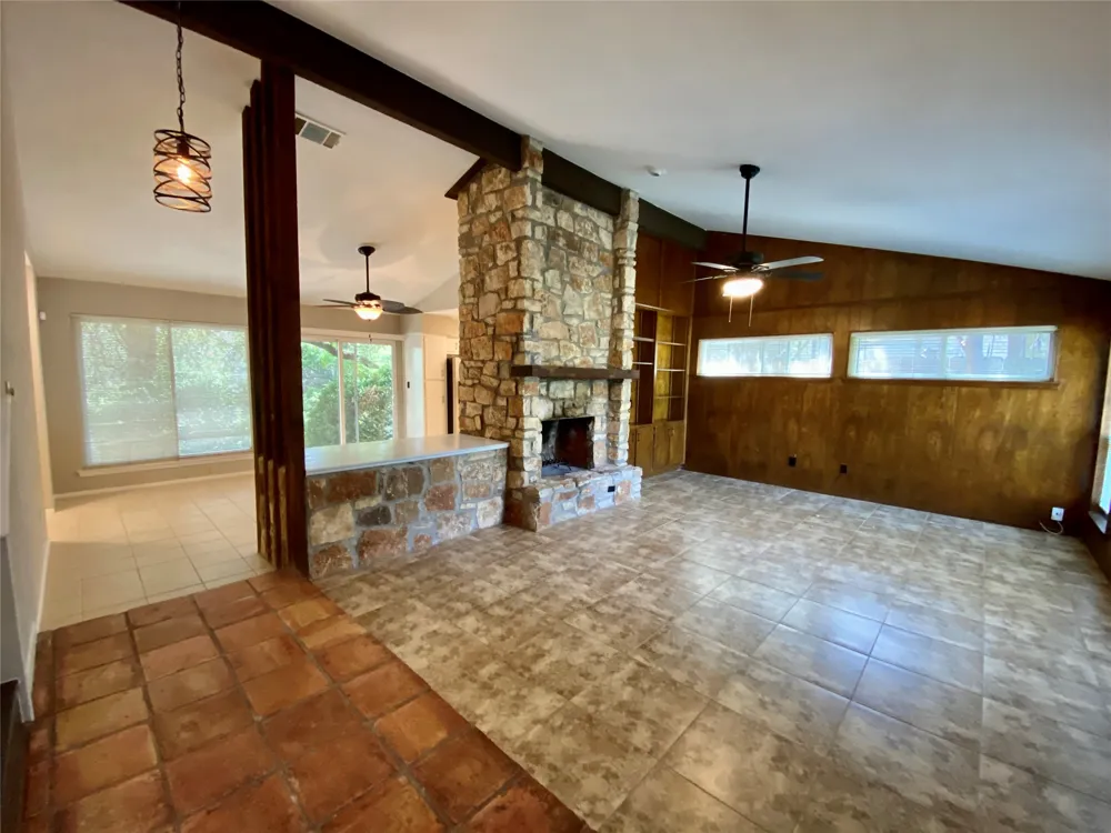 7219 Scenic Brook Drive Austin, TX 78736
