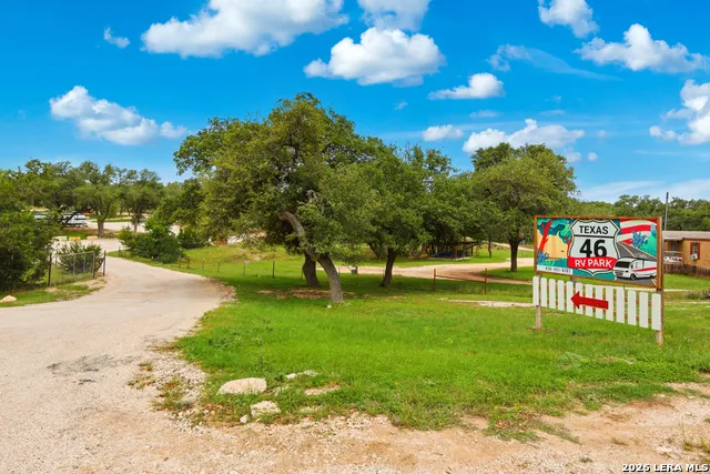 185 MITCHELL DR Spring Branch, TX 78070