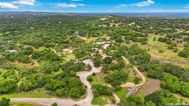 185 MITCHELL DR Spring Branch, TX 78070
