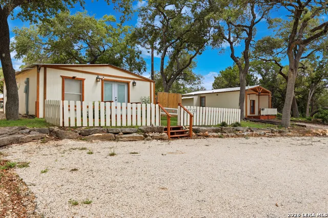 185 MITCHELL DR Spring Branch, TX 78070