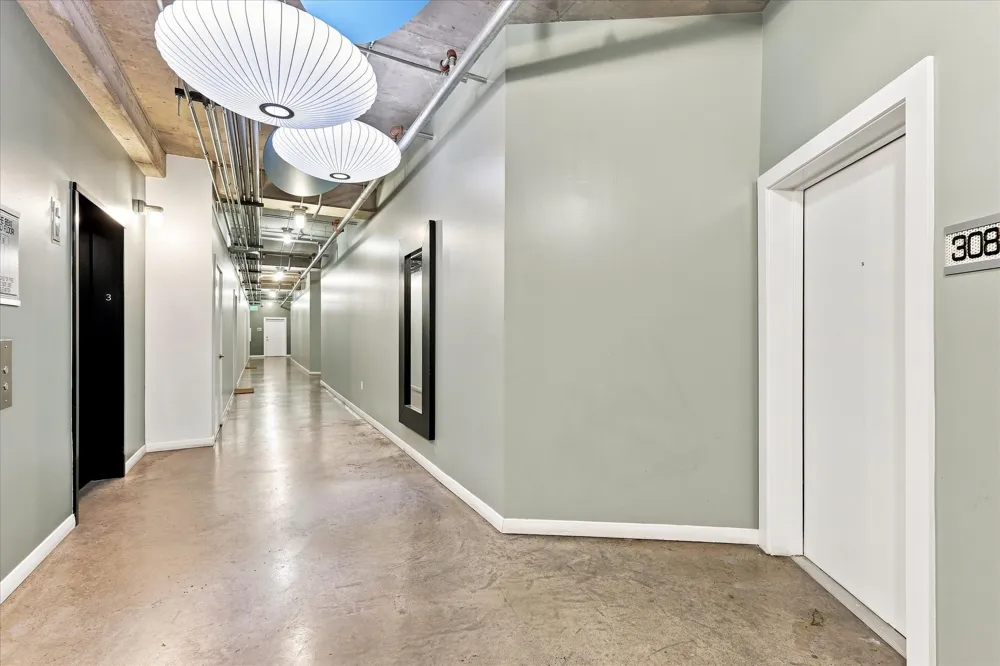 1001 Belleview Street #308 Dallas, TX 75215