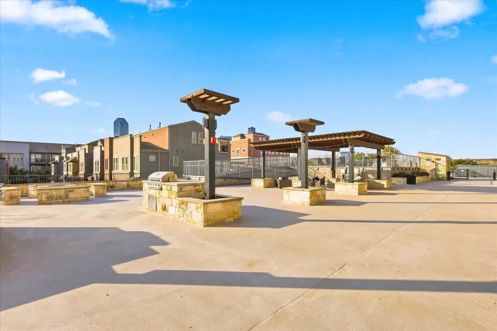 1001 Belleview Street #308 Dallas, TX 75215