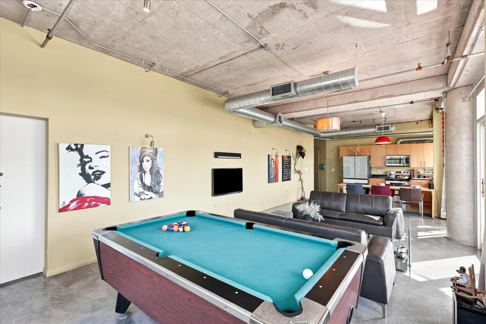 1001 Belleview Street #308 Dallas, TX 75215