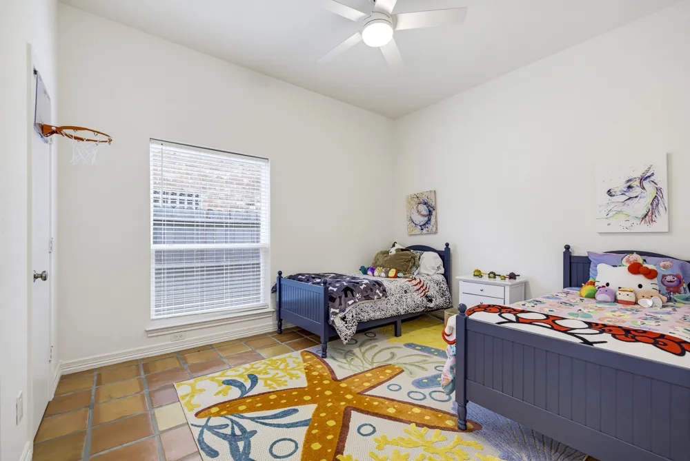 2326 River Road Granbury, TX 76048