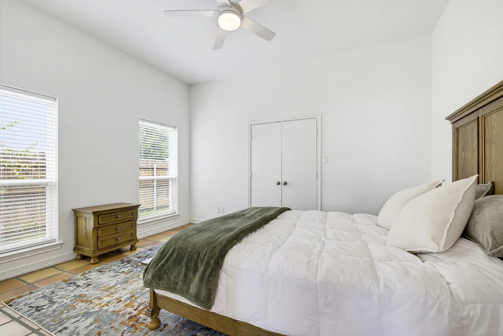 2326 River Road Granbury, TX 76048
