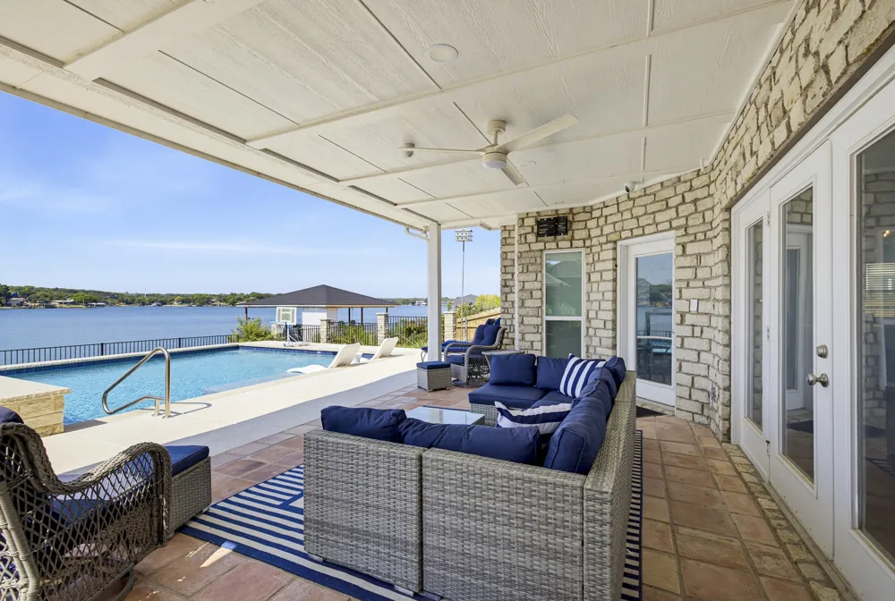 2326 River Road Granbury, TX 76048