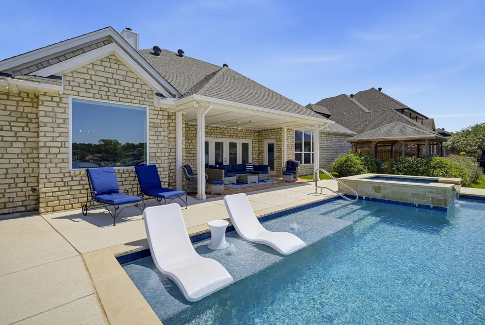 2326 River Road Granbury, TX 76048