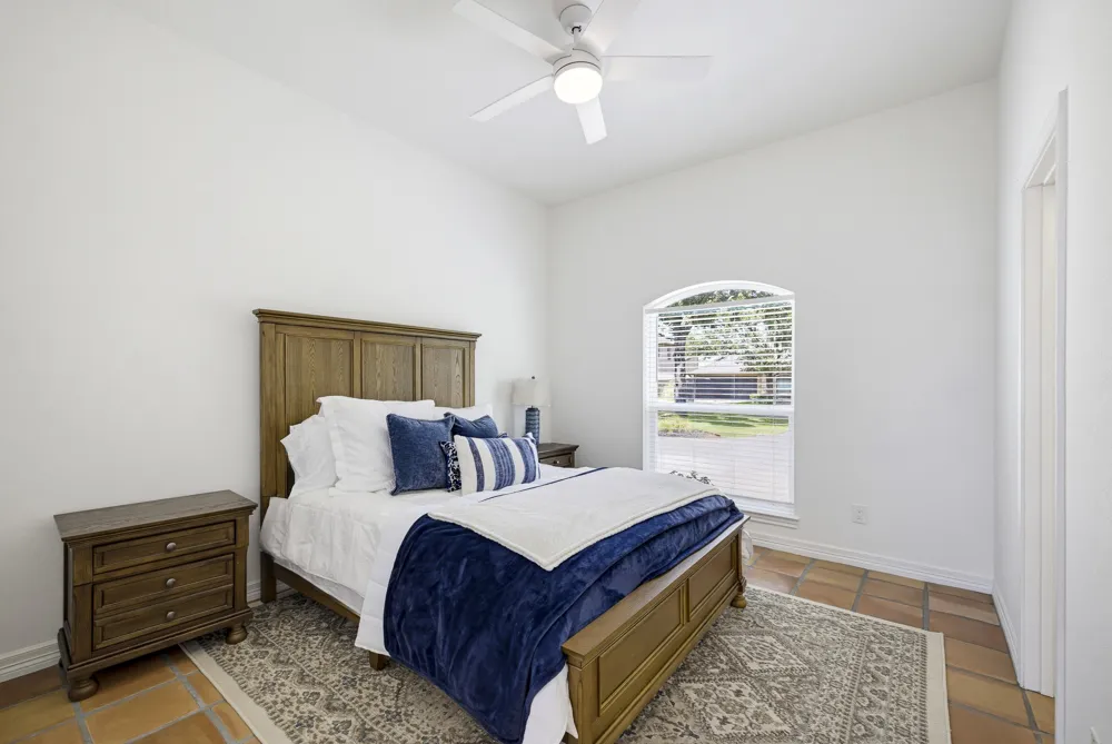 2326 River Road Granbury, TX 76048