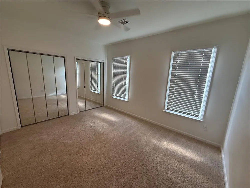 183 Victoria Way Roswell, GA 30075
