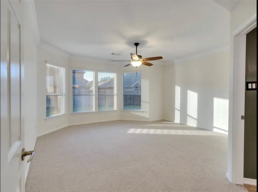 1904 Keswick Court Pearland, TX 77581
