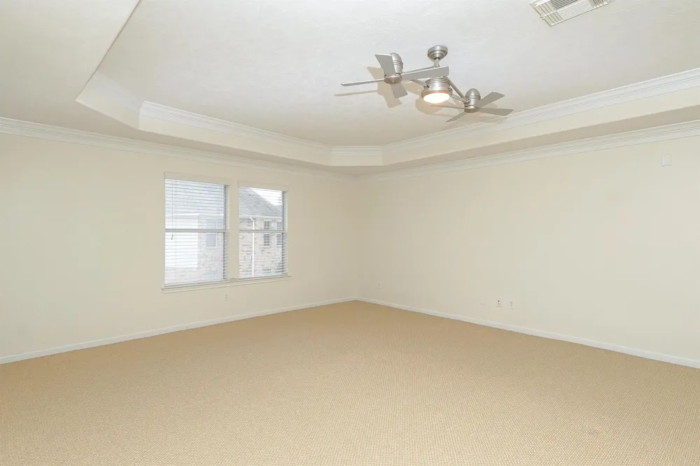 1904 Keswick Court Pearland, TX 77581