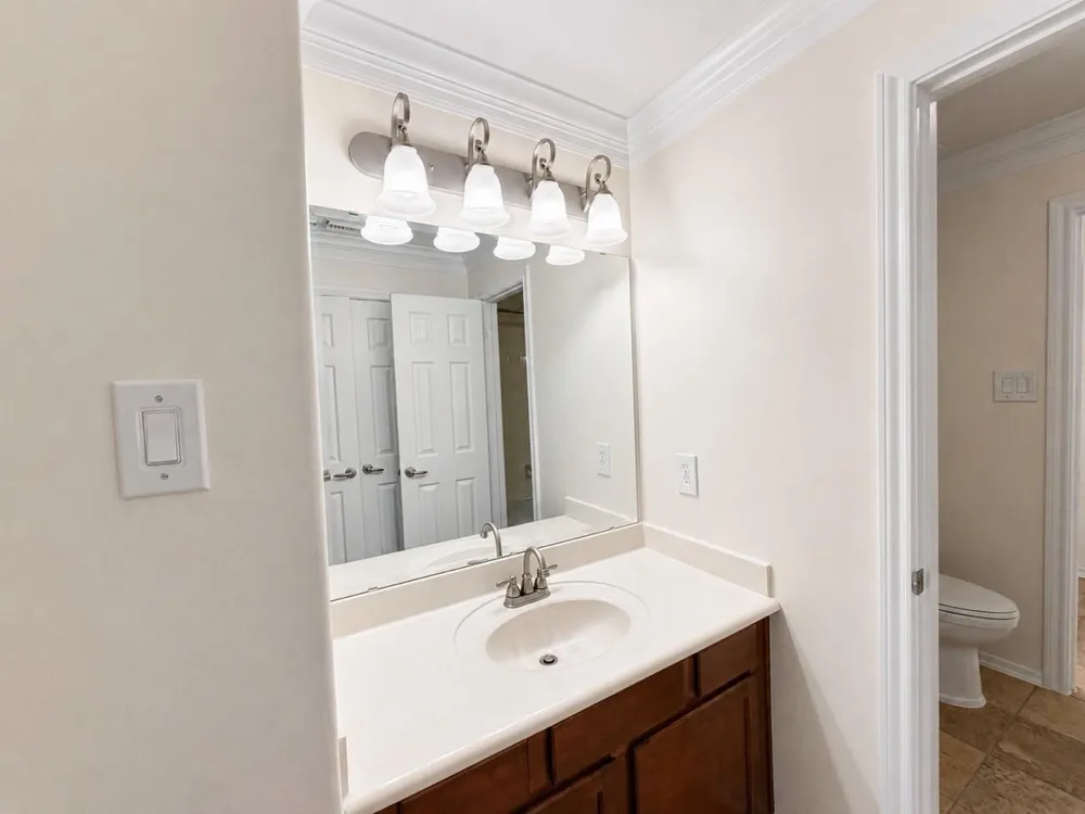 1904 Keswick Court Pearland, TX 77581