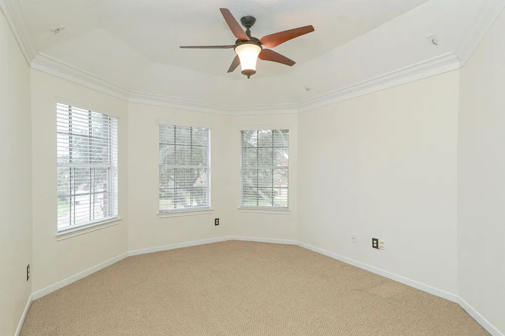 1904 Keswick Court Pearland, TX 77581