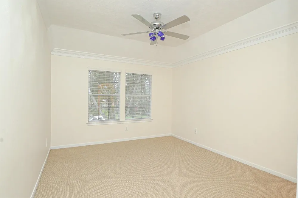 1904 Keswick Court Pearland, TX 77581
