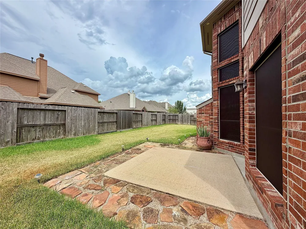 1904 Keswick Court Pearland, TX 77581
