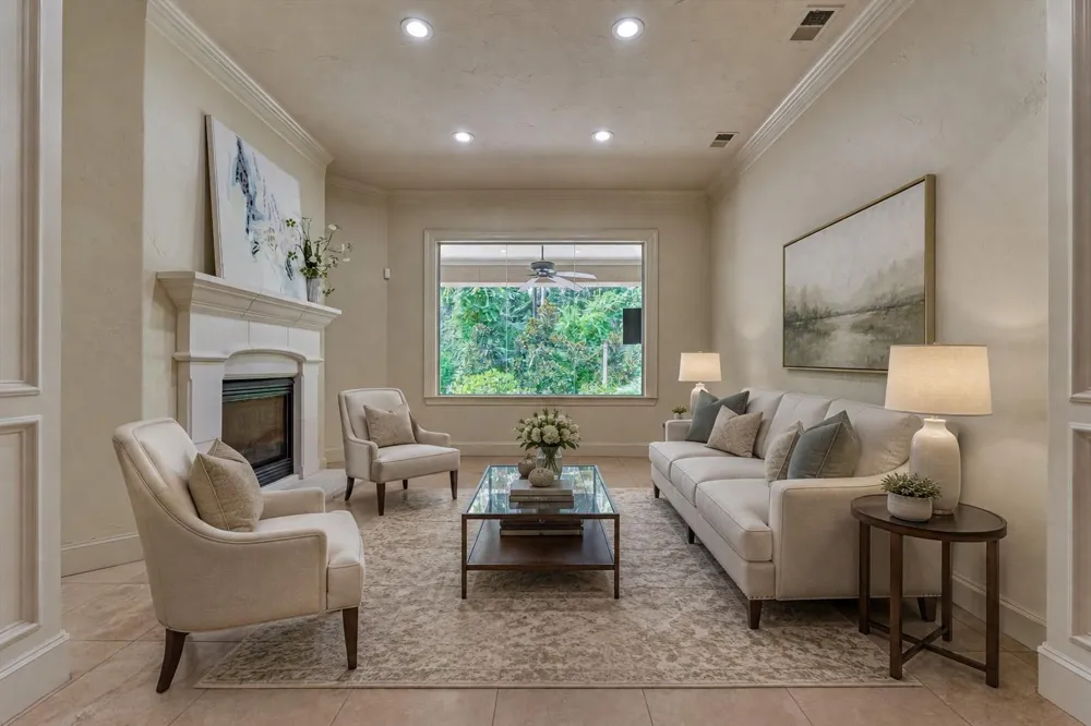94 E Bracebridge Circle The Woodlands, TX 77382