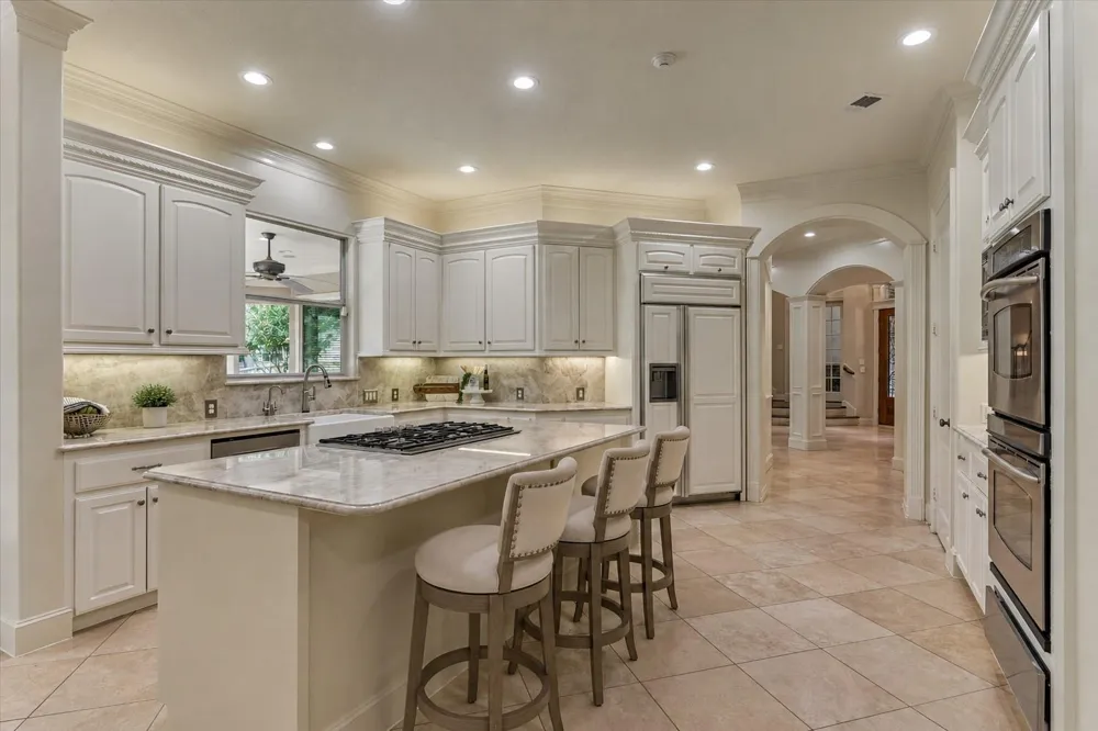 94 E Bracebridge Circle The Woodlands, TX 77382