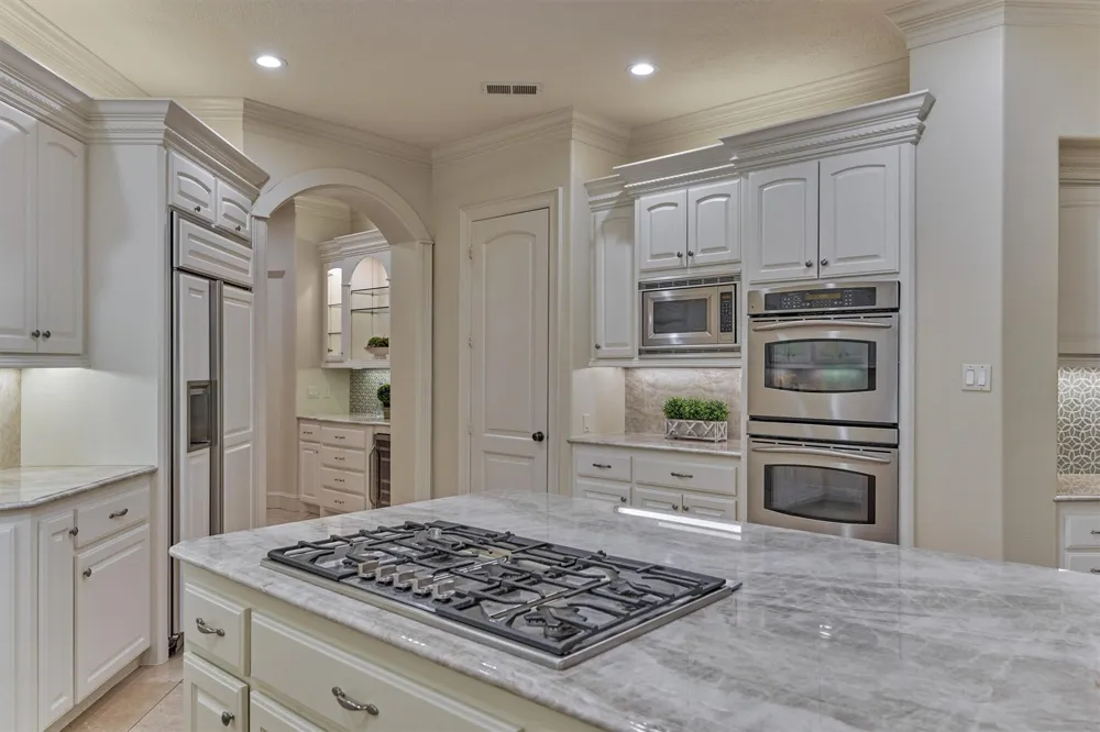 94 E Bracebridge Circle The Woodlands, TX 77382