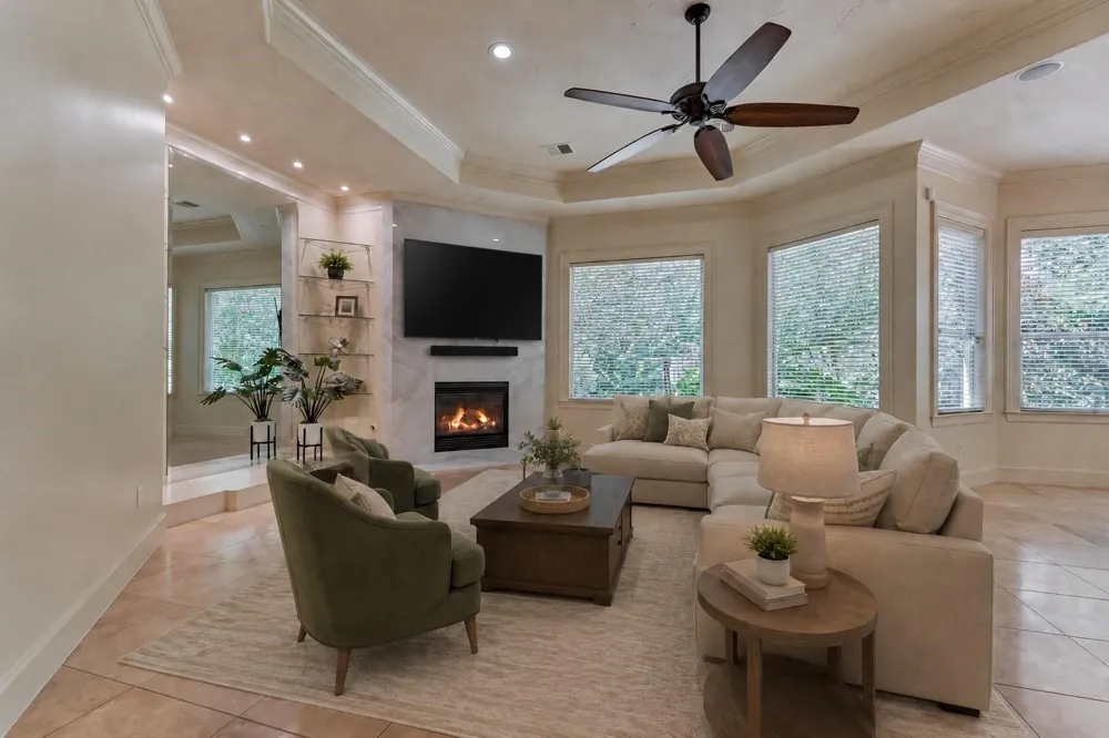 94 E Bracebridge Circle The Woodlands, TX 77382
