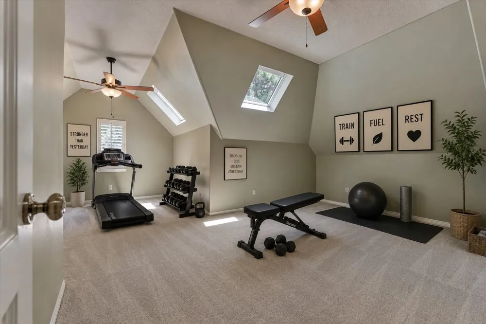 94 E Bracebridge Circle The Woodlands, TX 77382