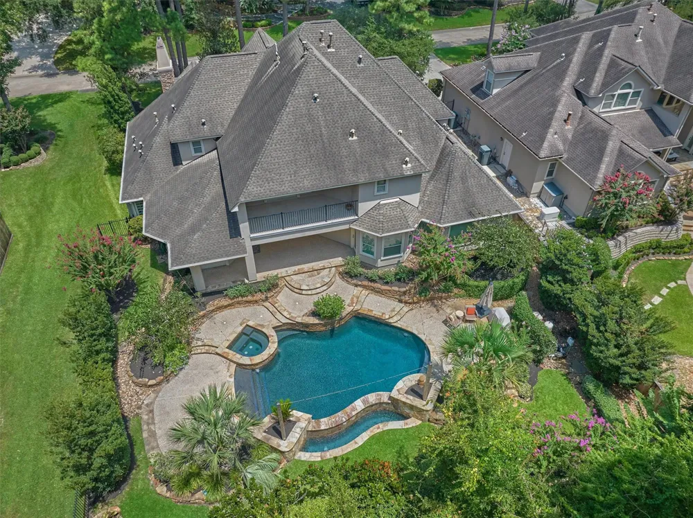 94 E Bracebridge Circle The Woodlands, TX 77382