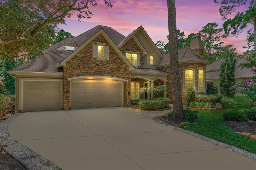 94 E Bracebridge Circle The Woodlands, TX 77382