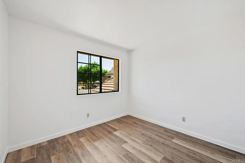 1762 Spyglass Circle Vista, CA 92081