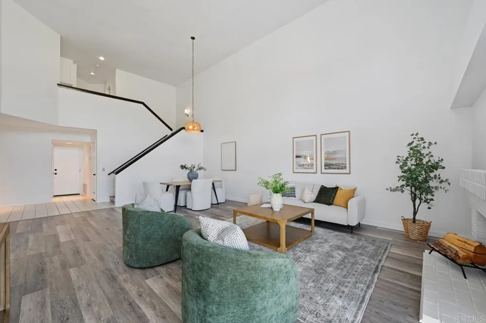 1762 Spyglass Circle Vista, CA 92081