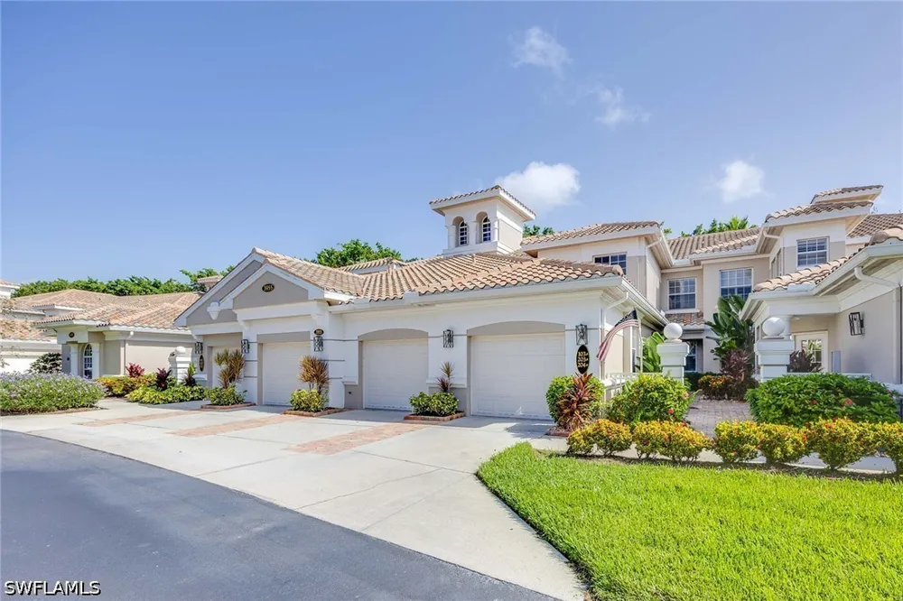 Deer Crossing Court #103 Naples, FL 34114