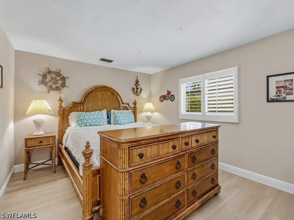 Collingswood Court Marco Island, FL 34145