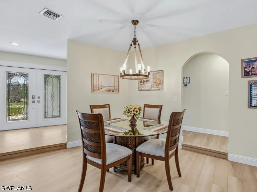 Collingswood Court Marco Island, FL 34145