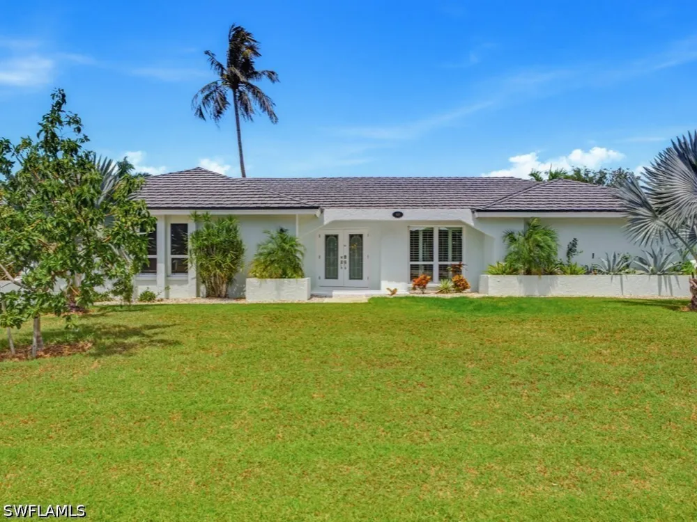 Collingswood Court Marco Island, FL 34145