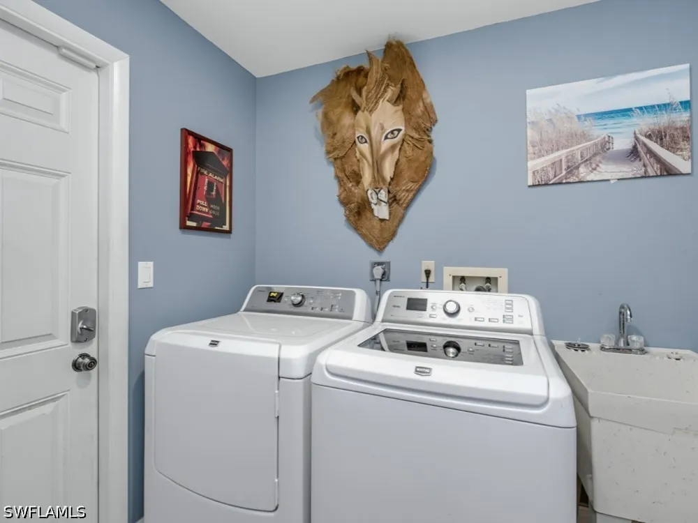 Collingswood Court Marco Island, FL 34145