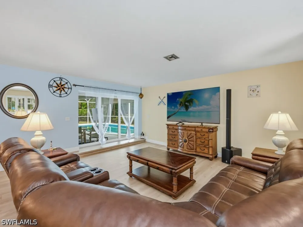 Collingswood Court Marco Island, FL 34145