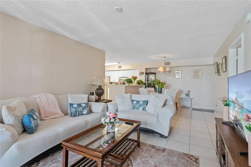 2133 Renaissance Boulevard #205 Miramar, FL 33025