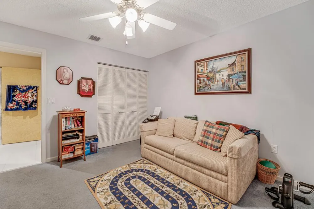 9805 Shadybrook 201 Drive #201 Boynton Beach, FL 33437