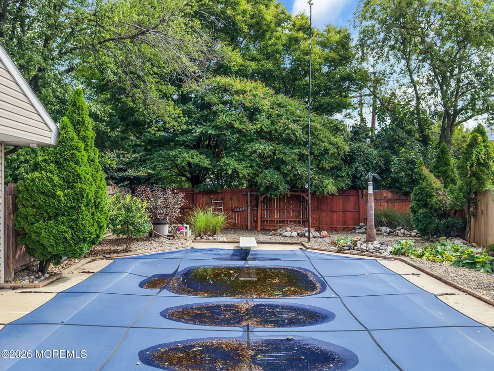 294 Delaware Drive Brick, NJ 08723