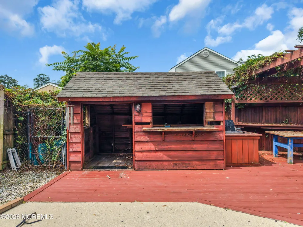 294 Delaware Drive Brick, NJ 08723