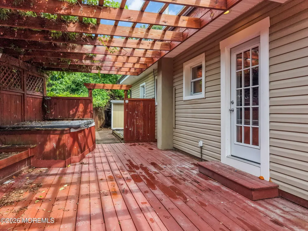 294 Delaware Drive Brick, NJ 08723