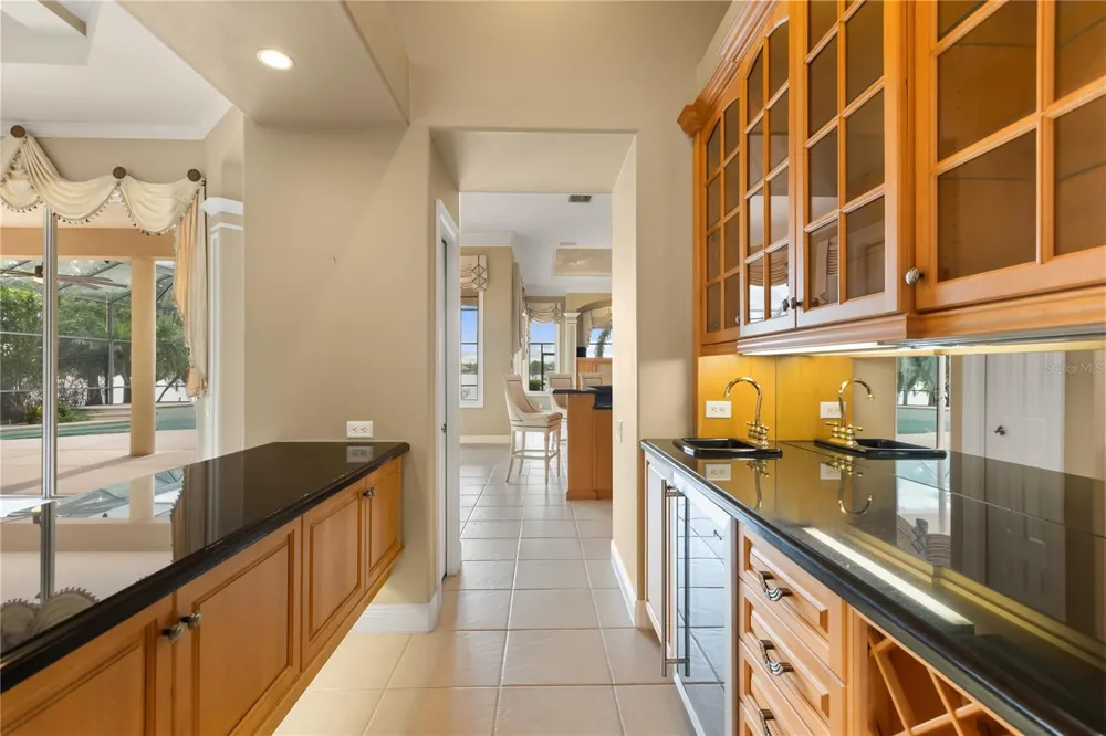 2113 WATER KEY DRIVE Windermere, FL 34786