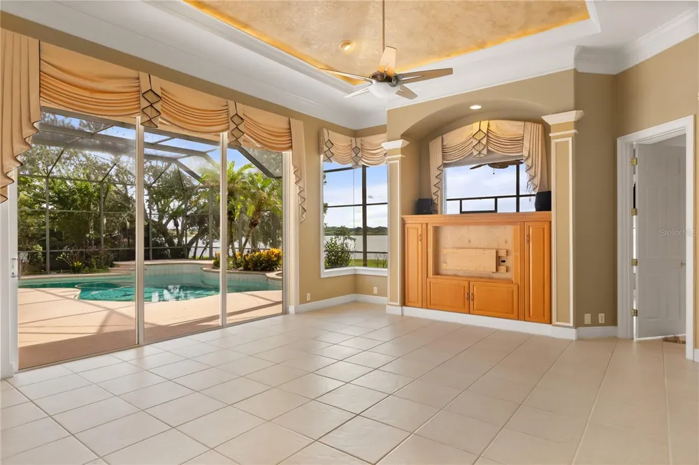2113 WATER KEY DRIVE Windermere, FL 34786