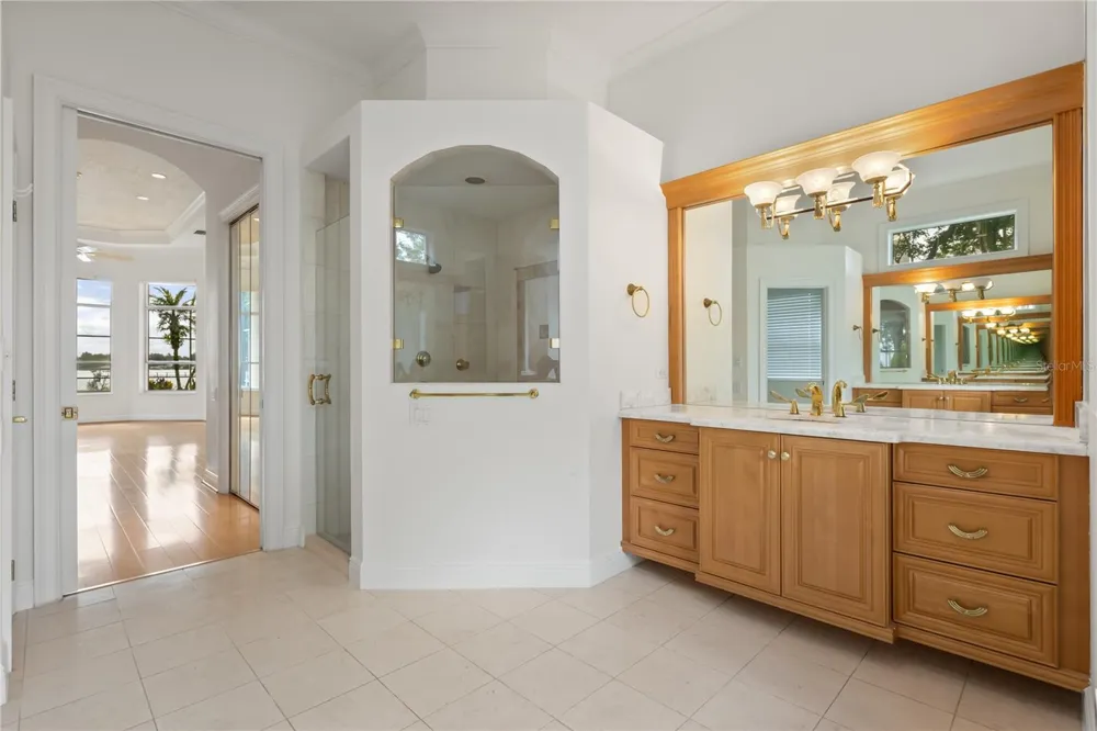 2113 WATER KEY DRIVE Windermere, FL 34786