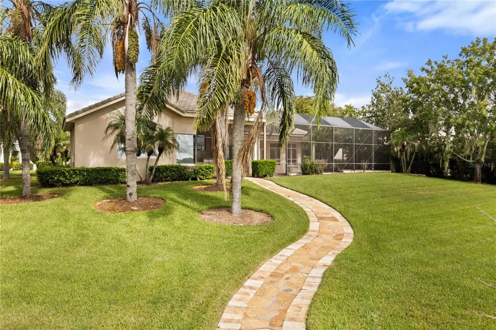 2113 WATER KEY DRIVE Windermere, FL 34786