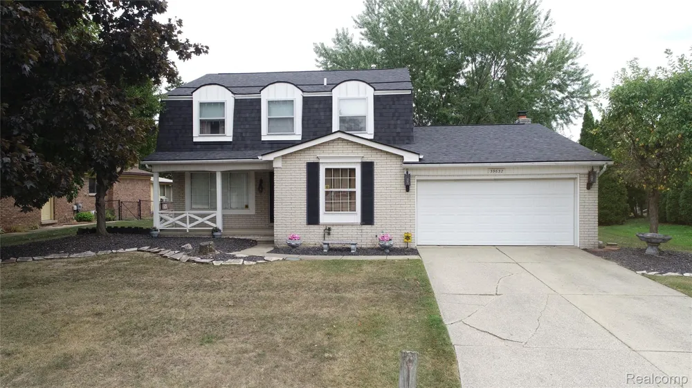 39632 Chaffer Street Clinton Charter Township, MI 48038
